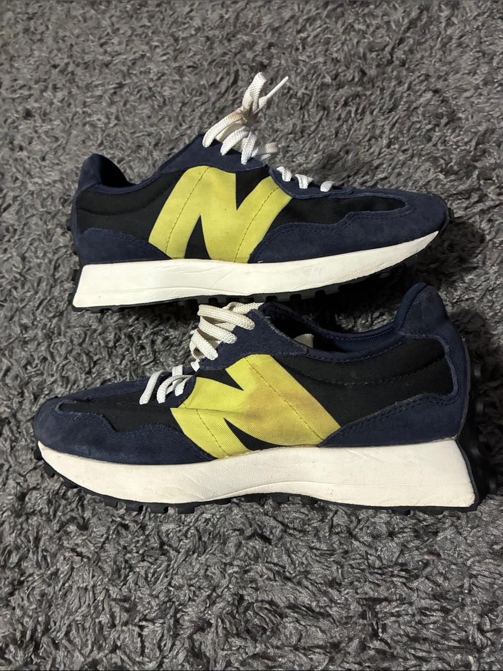 New balance 327